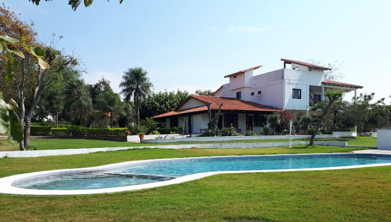 La Pradera Resort