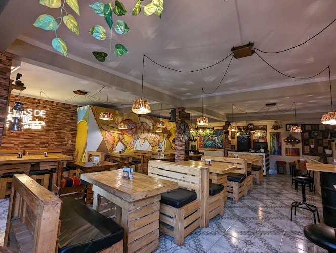 Fotografía de Alitas De La Vieja ubicado en Bolivia